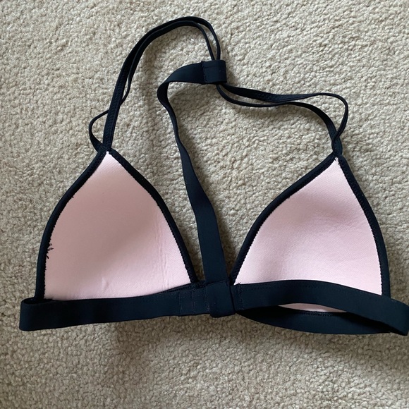 Garage bikini top i’m small - Picture 2 of 5